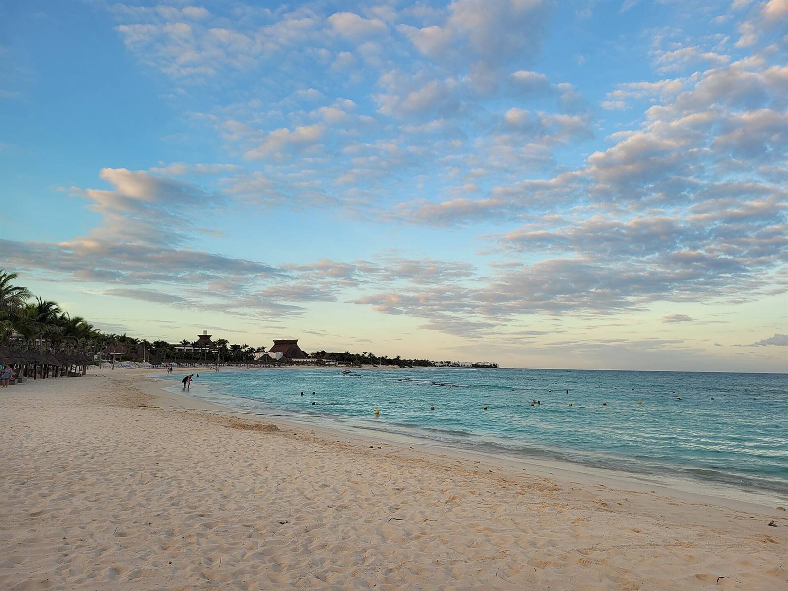 Playa Paraíso · 2.7 km